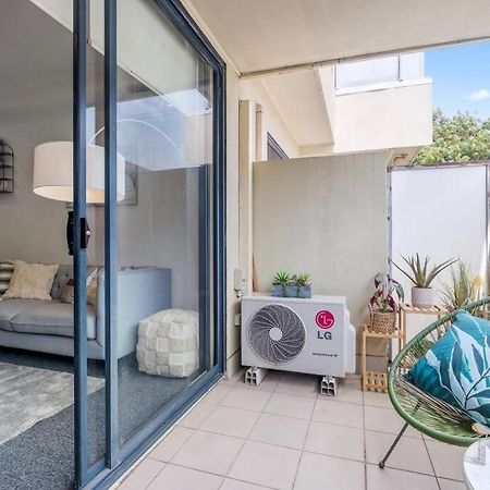Apartamento Cozy 1 Bedder In St Kilda With Balcony Melburne Exterior foto