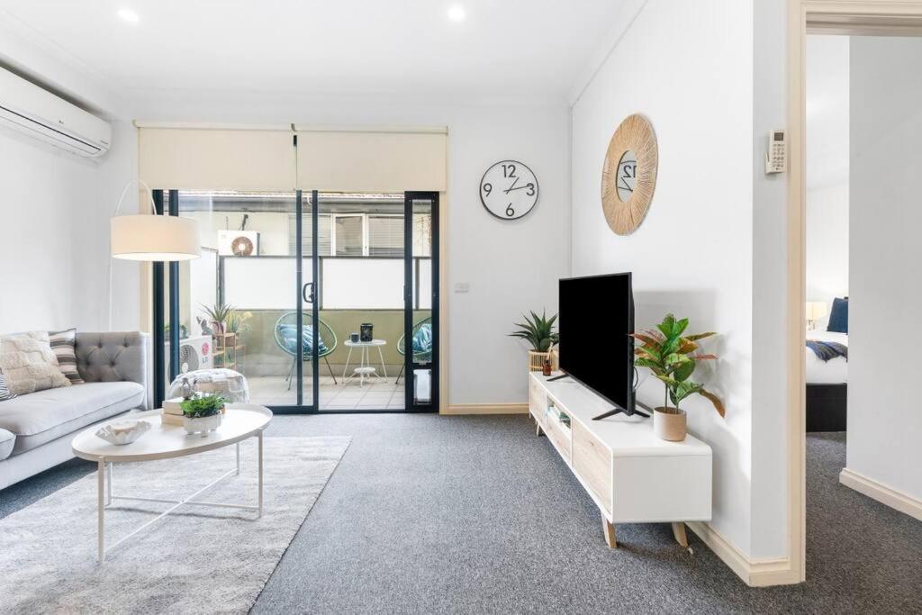 Apartamento Cozy 1 Bedder In St Kilda With Balcony Melburne Exterior foto