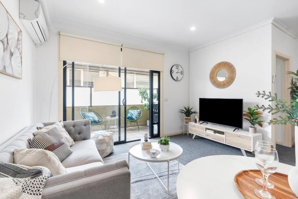 Apartamento Cozy 1 Bedder In St Kilda With Balcony Melburne Exterior foto